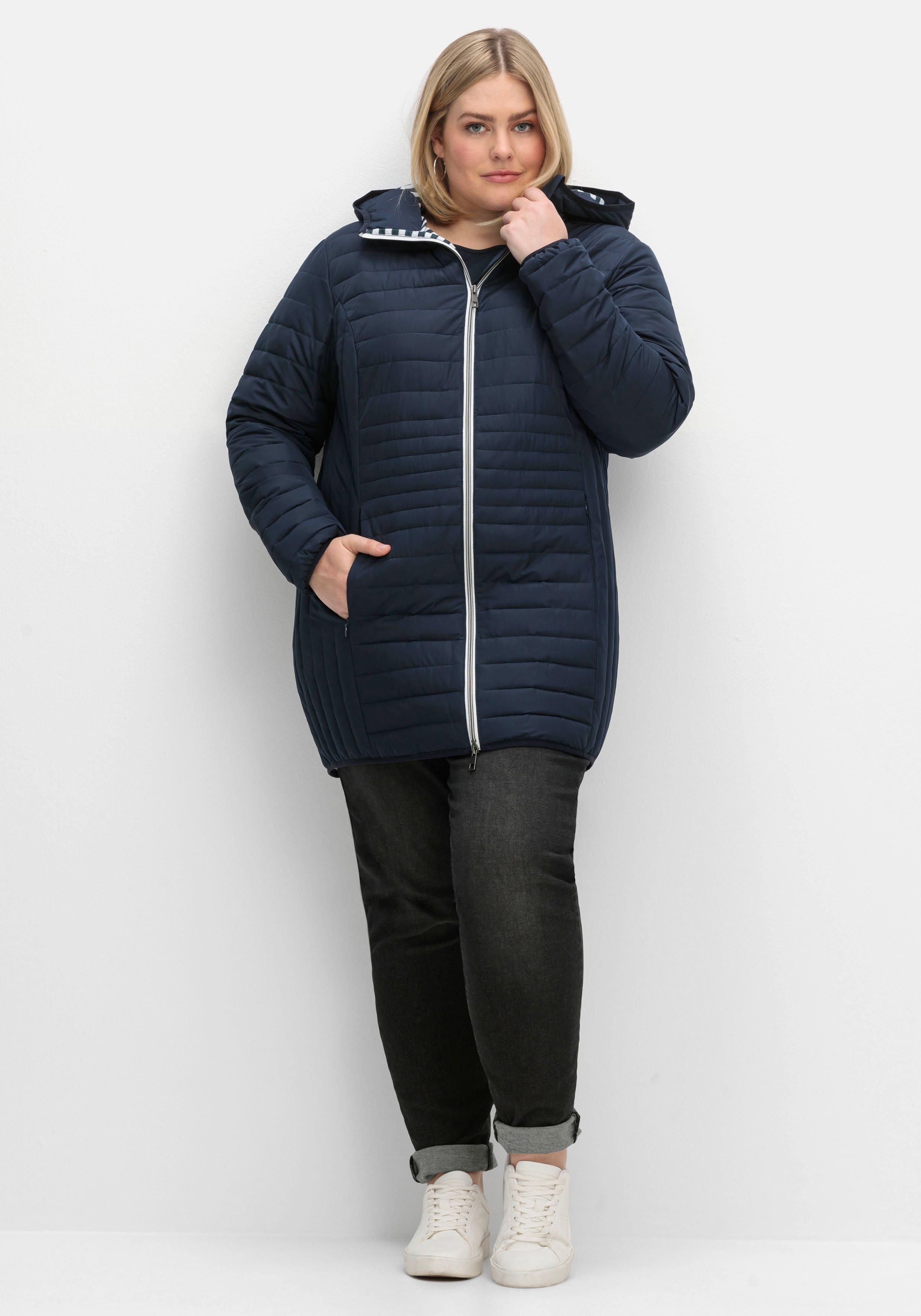 Leicht wattierte Longsteppjacke mit Kapuze