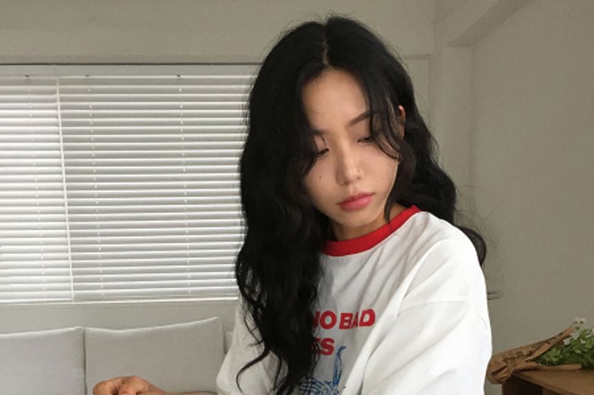 SeoulPop - Unisex T-shirt met korte mouwen en contrasterende print