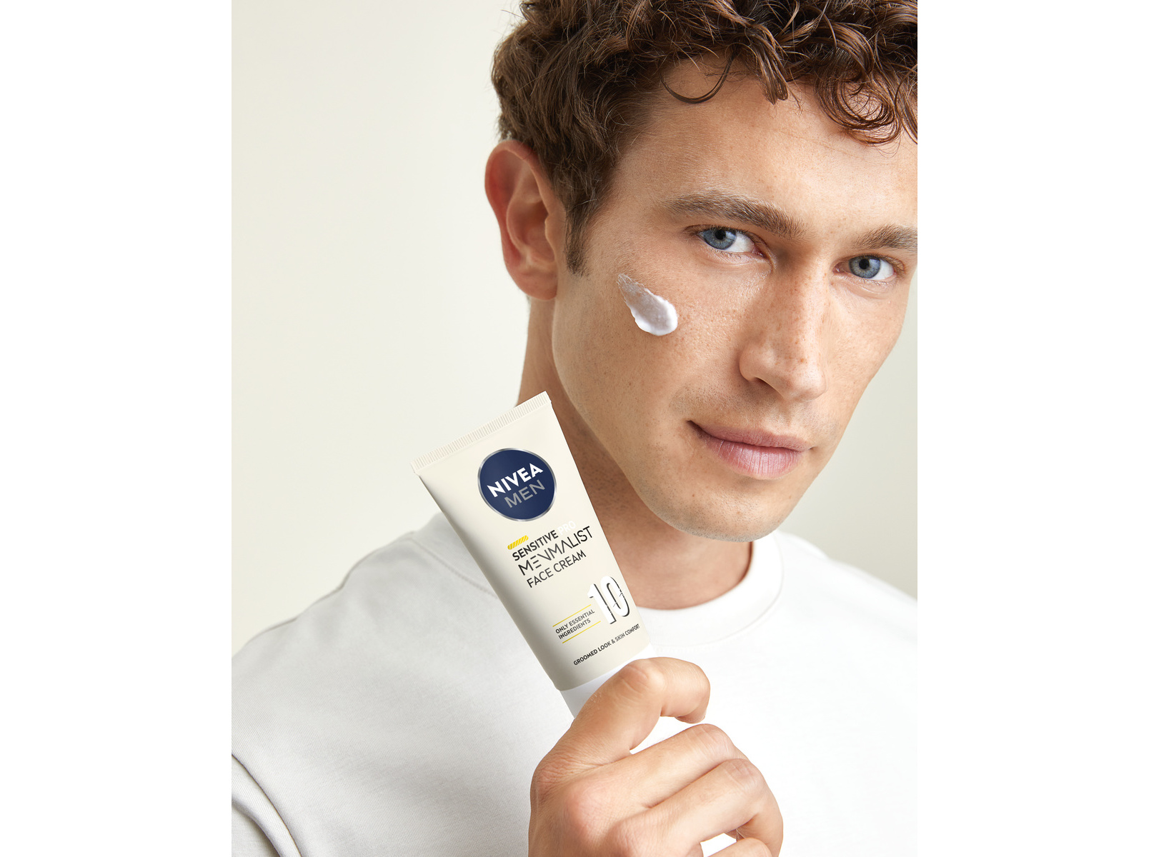 Creme de Rosto Pele Sensível Sensitive Pro Menmalist NIVEA MEN 75 ml