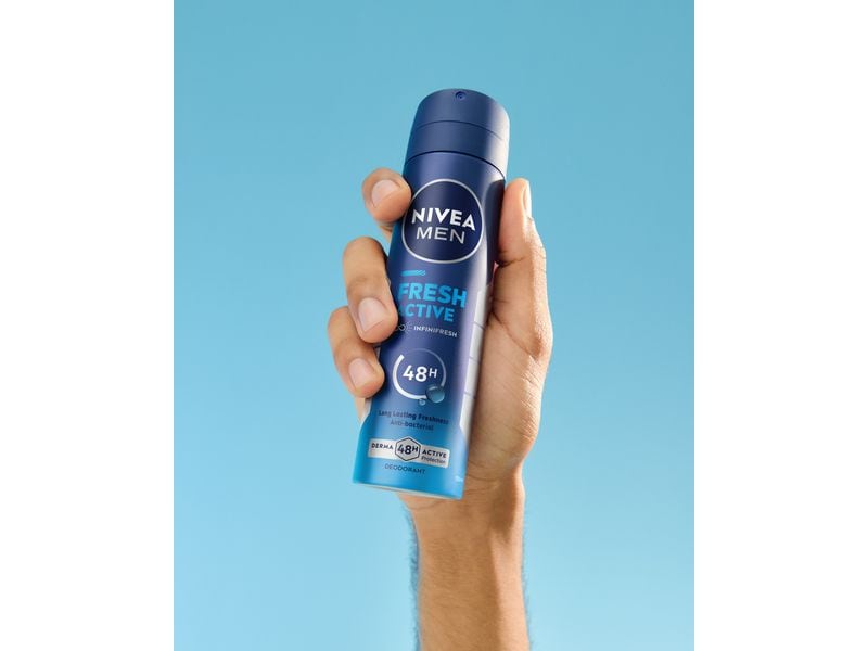 NIVEA MEN Deo Spray Fesh Active 150 ml Deo für Herren bekämpft geruchsverursachende Bakterien aktiv