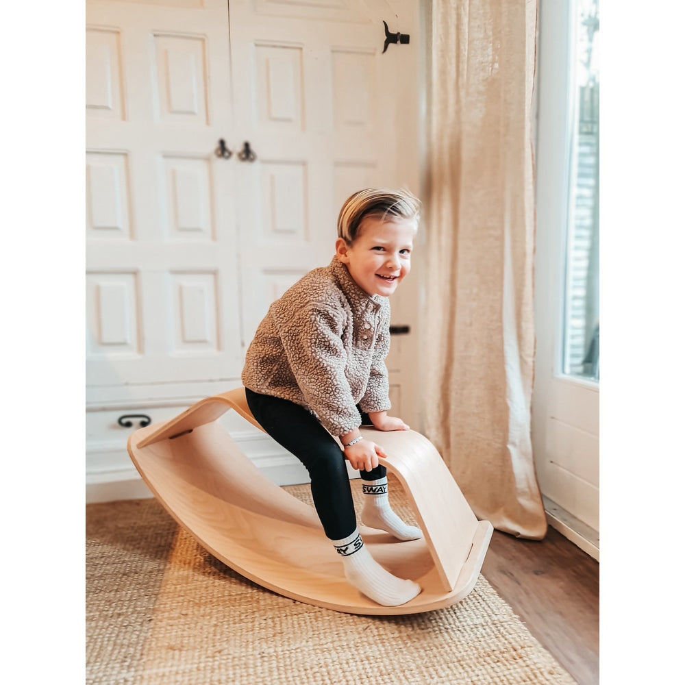 Køb Curve Lab Natural Rocking Stool & Perfect Arc Balance Board