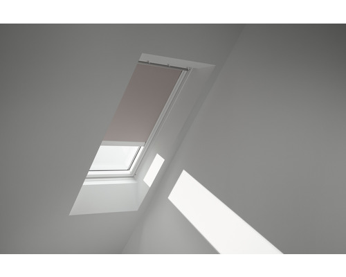 VELUX verduisterend rolgordijn, effen licht taupe, op zonne-energie, aluminium frame, DSL C02 4580S