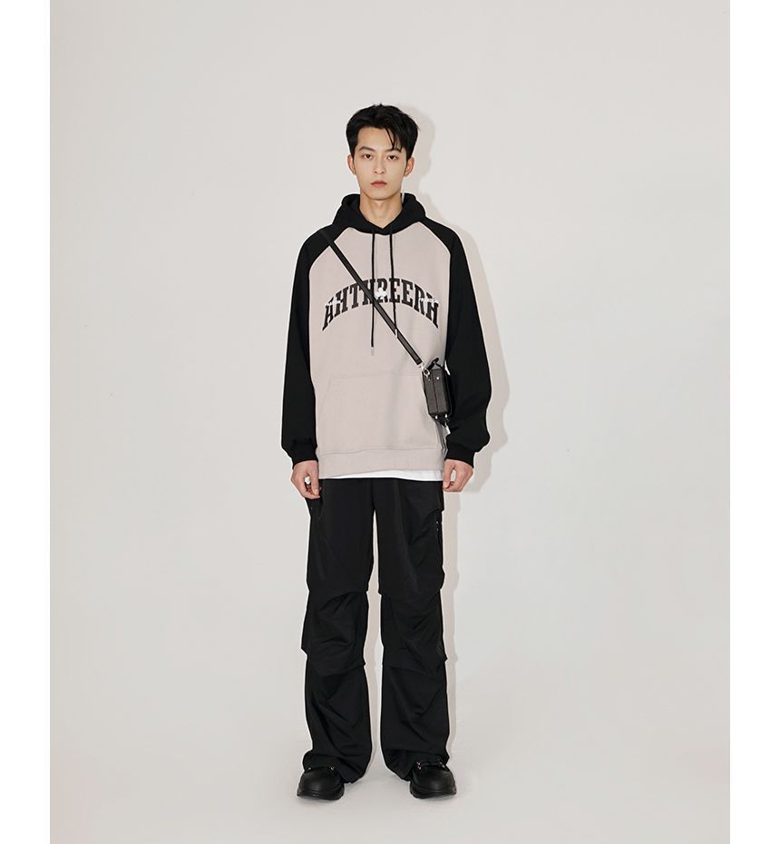 MRCYC - Hoodie met letters