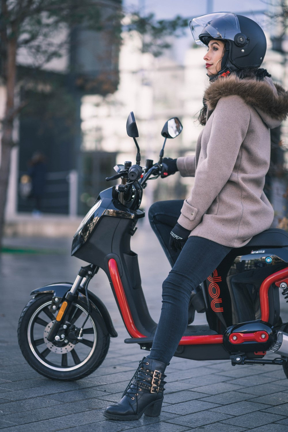 Scooter électrique Doohan IDou