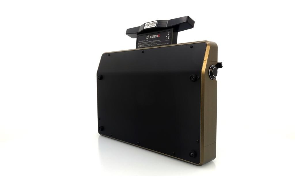 Fernsteuerung DC-24 II Carbon Line Bronze<br>Professioneller 2.4 GHz Duplex Pultsender