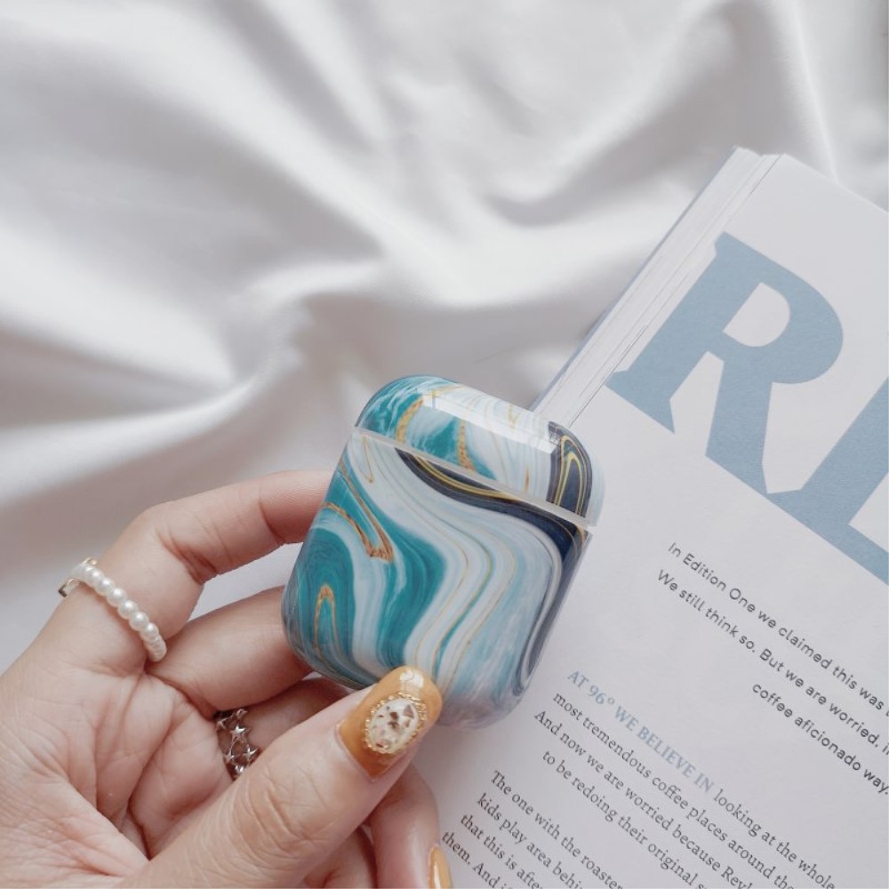 AirPods (1. & 2. Generation) Hardcase Schutzhülle Abdeckung Meerjungfrau Mermaid Design - Weiss