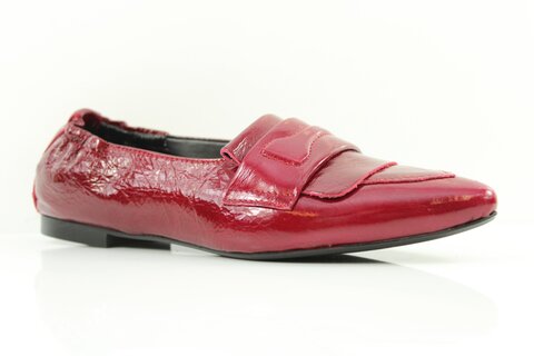 Gil Peterson Slipper