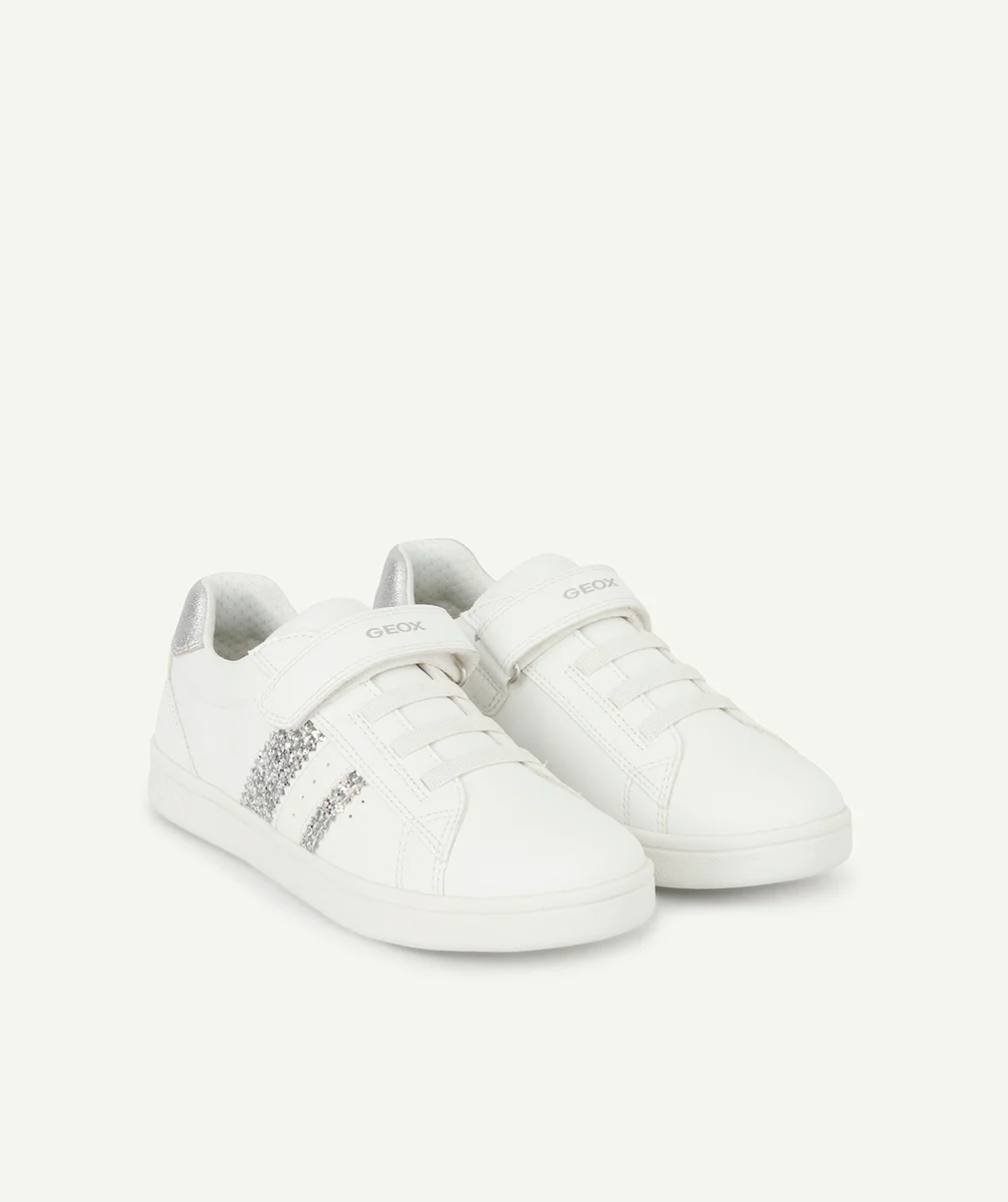 GEOXBASKETS DJROCK FILLE BLANCHES AVEC DÉTAILS COULEUR ARGENTÉE
