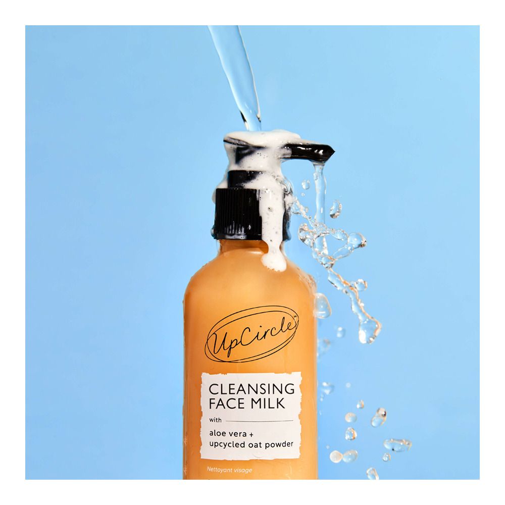 UpCircle Cleansing Face Milk with Aloe Vera & Oat Powder - 120 ml.