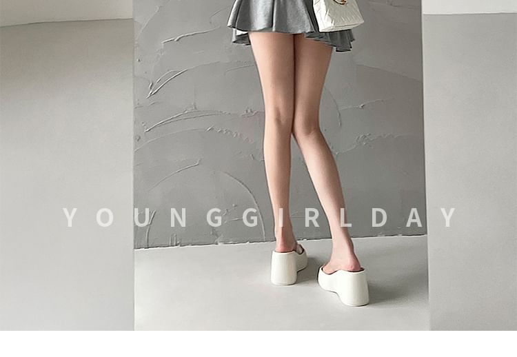 RainGirl - Set: Henley-jurk met korte mouwen en effen A-lijn + shorts