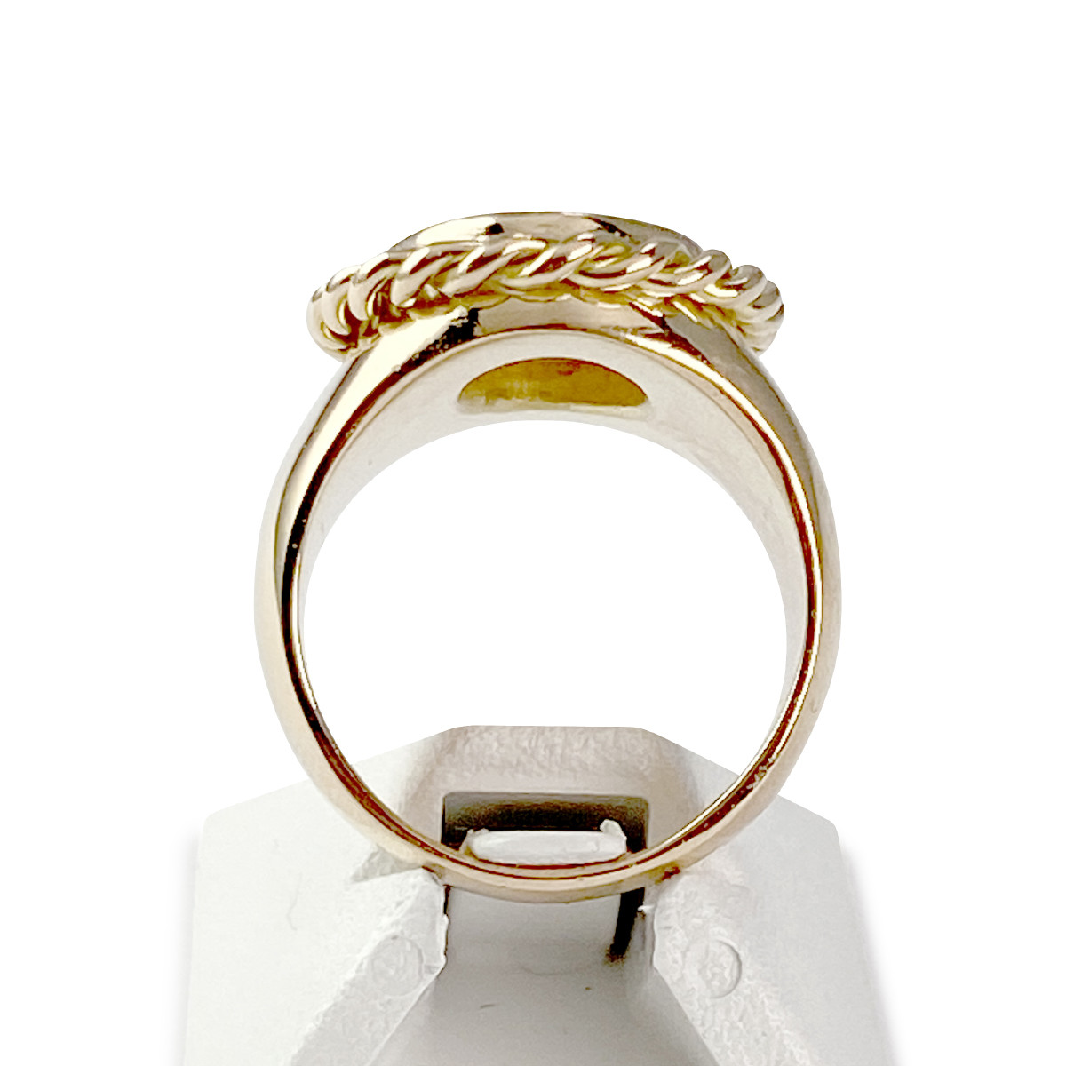 Bague d'occasion or 750 jaune camée coquille