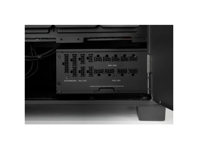 CORSAIR | RM1200x Shift - Strømforsyning (intern) - ATX12V / EPS12V - 80 PLUS Gold - AC 100-240 V - 1200 Watt - Europa