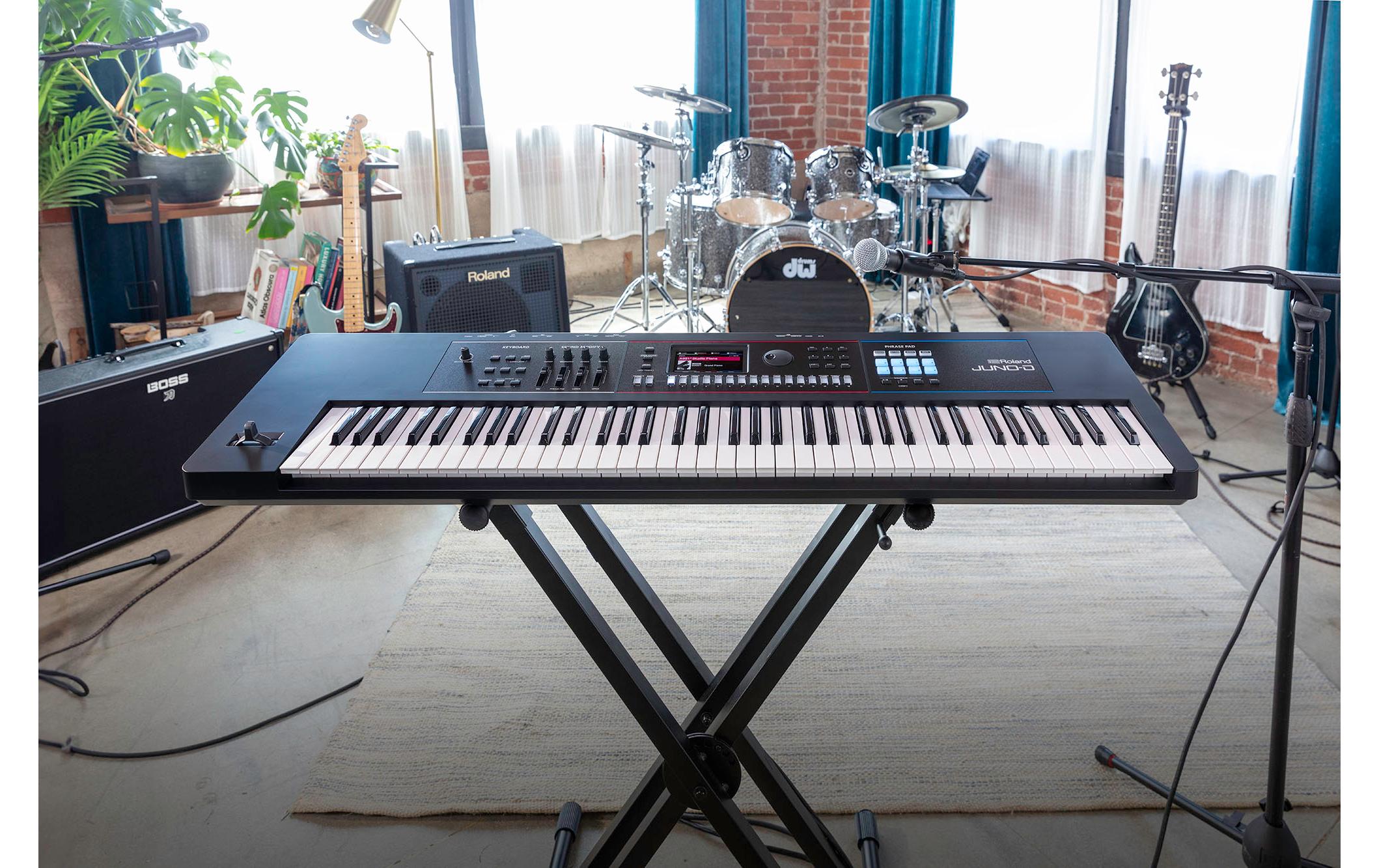 Synthesizer JUNO-D7<br>76-Tasten-Synthesizer für Live-Musiker und Produzenten