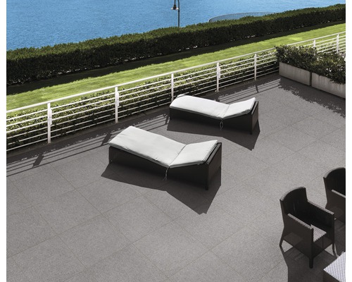 FLAIRSTONE porseleinen terrastegel Steelgrey gerectificeerde rand 60 x 60 x 2 cm