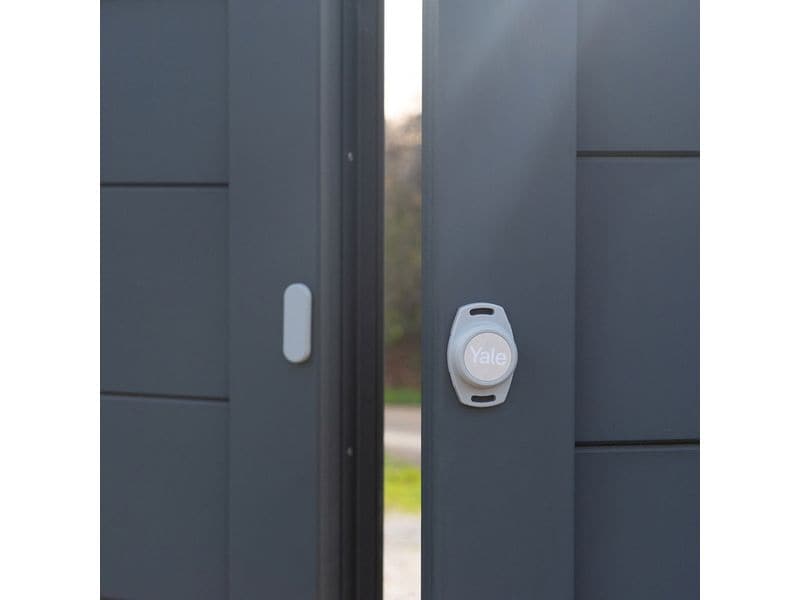 Yale Smart Gate Opener Intelligenter Toröffner mit Positionssensor und Magnet