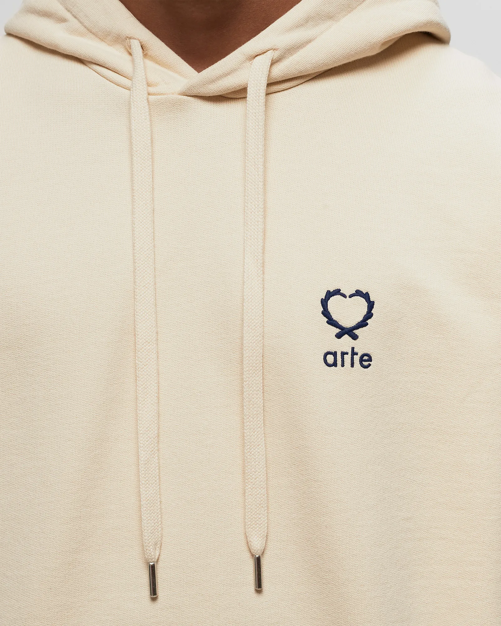 Arte Antwerp Hearts leaves arte logo chest Hoodie
