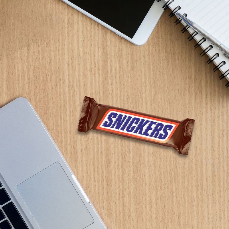 Snickers single chocolade reepstuks in uitdeeldoos