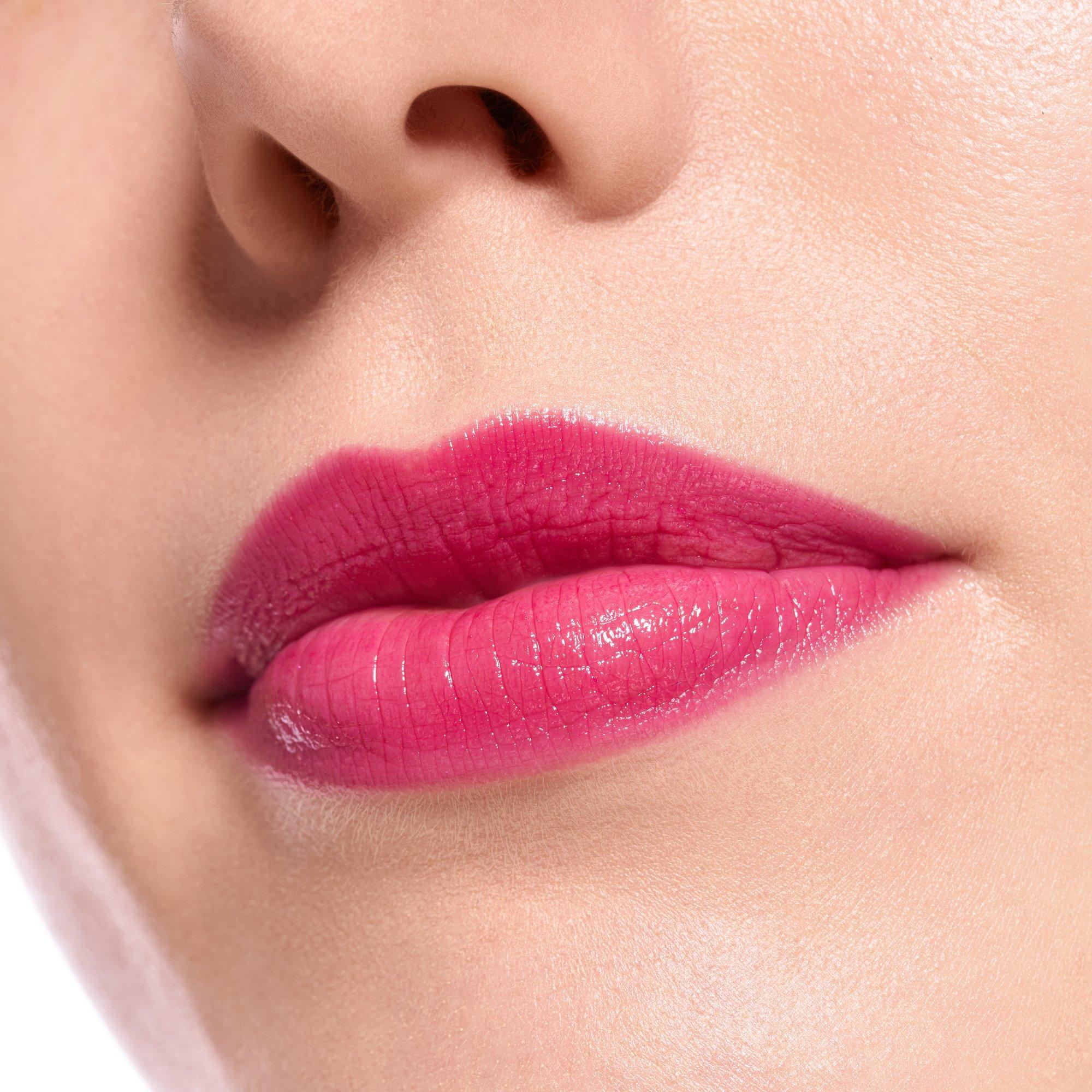 satin GLOW luminous shine lipstick