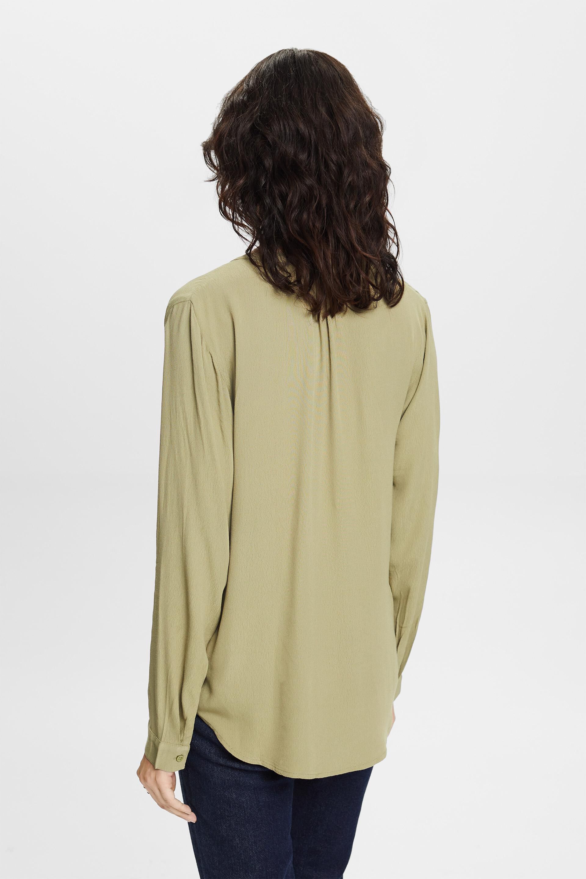 Blouses woven