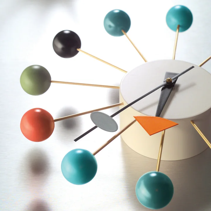 Vitra - Ball Clock, mehrfarbig