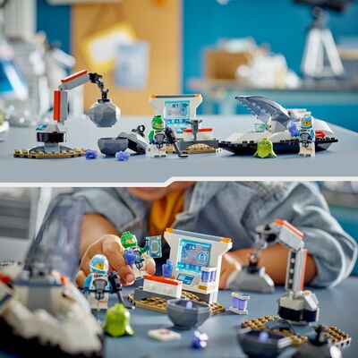 LEGO City 60429 Romskip og asteroidefunn