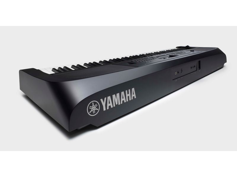 Yamaha E-Piano DGX-670 Schwarz Digital Piano mit Begleitautomatik