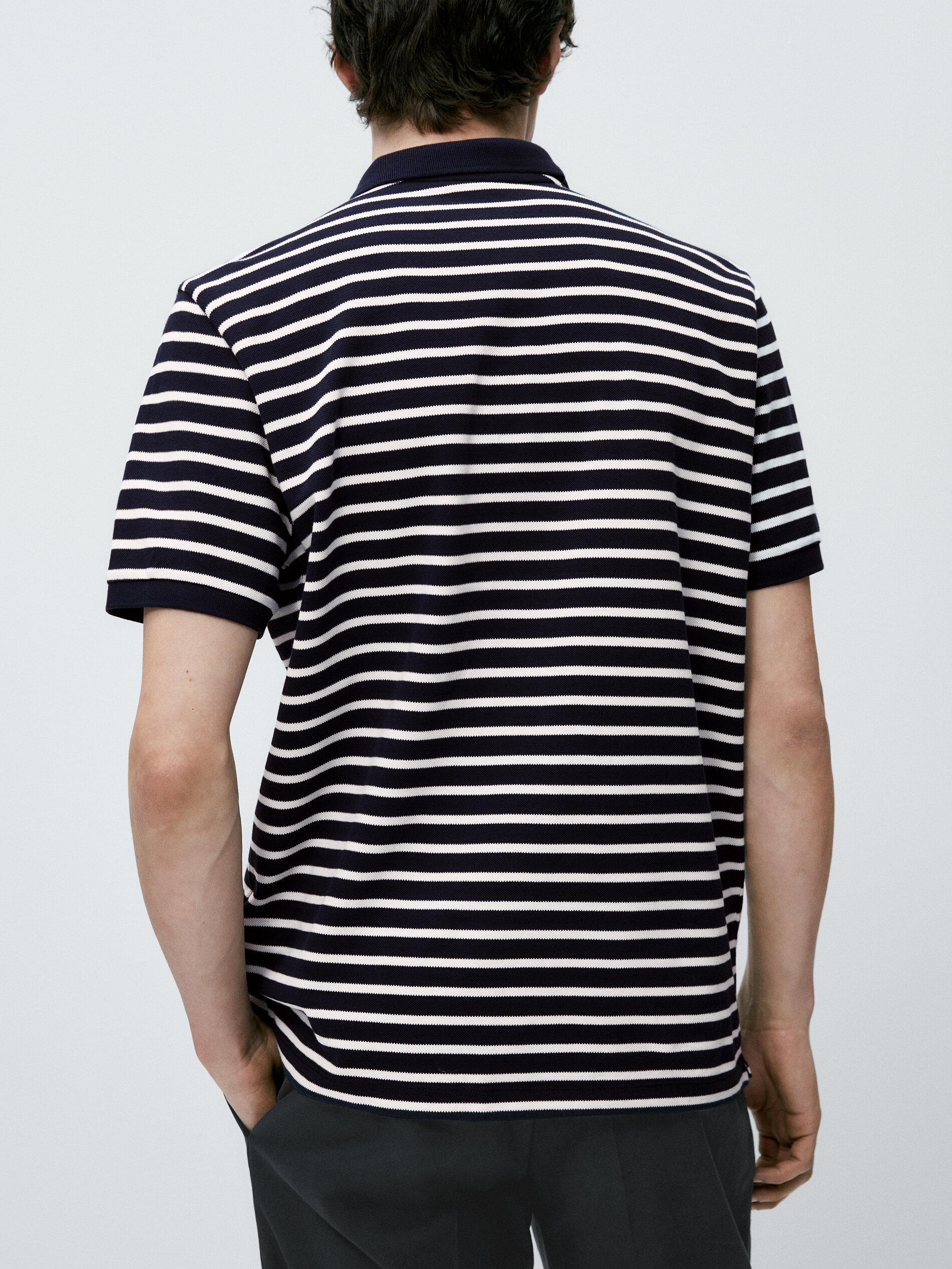 Camisa polo listrada de algodão de manga curta - AZUL MARINHO