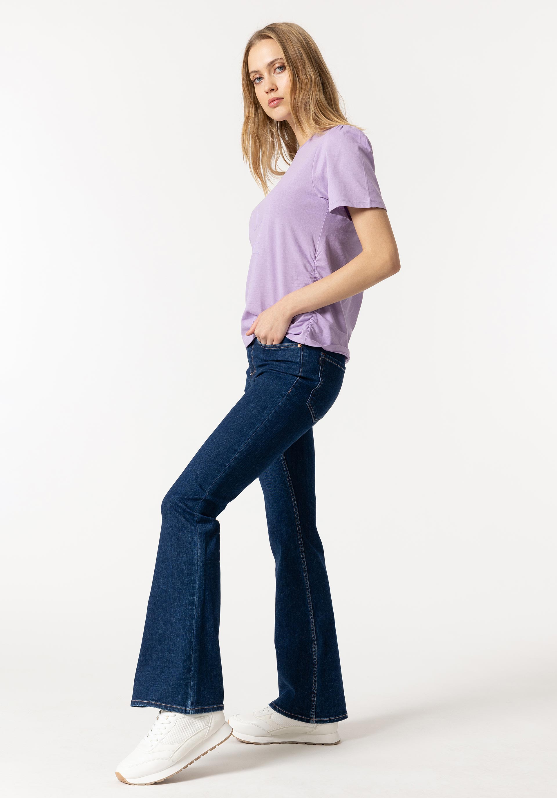 Jeans Zoe Flare de Cintura Alta