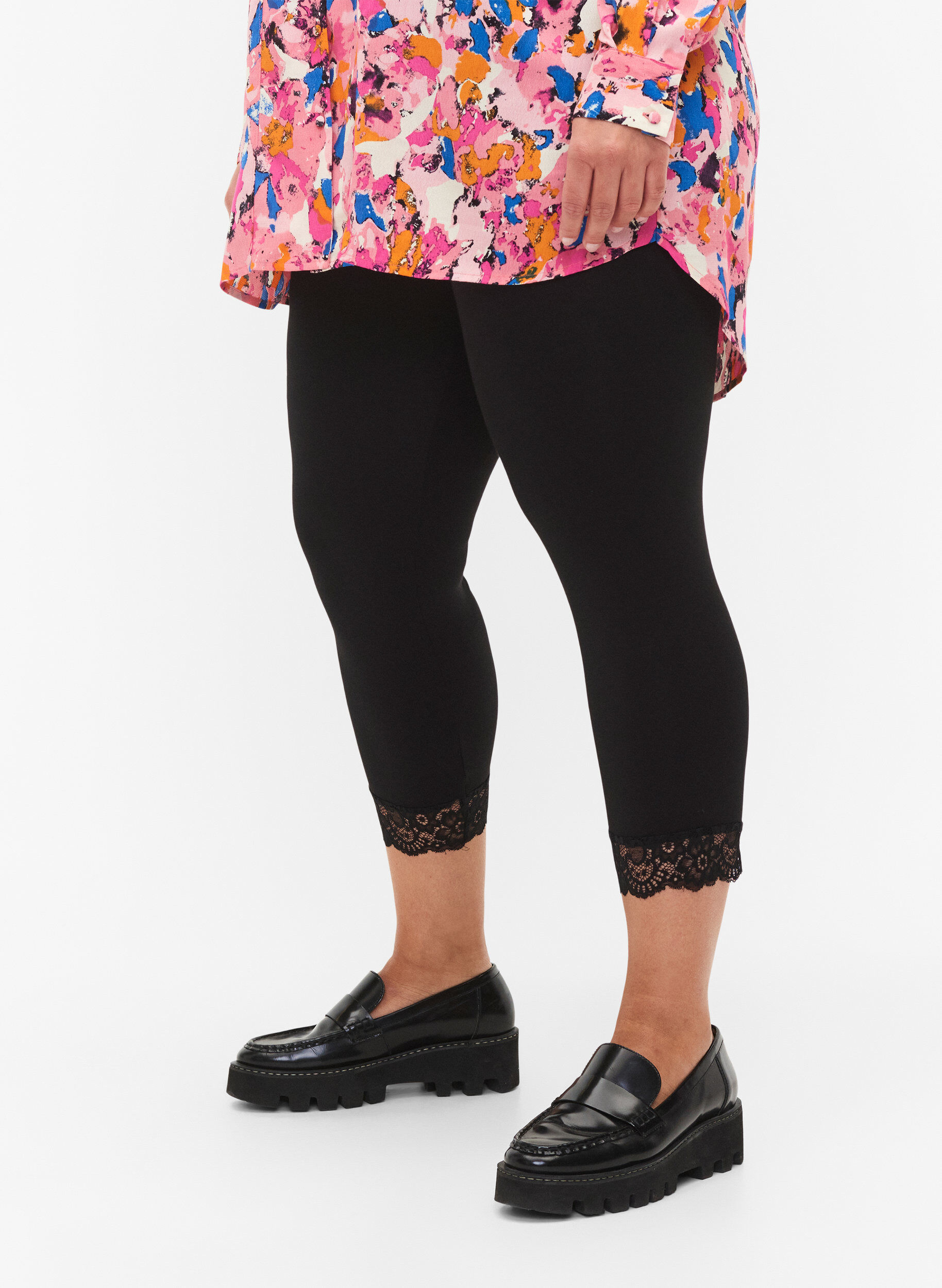 Basis 3/4 leggings med blondekant