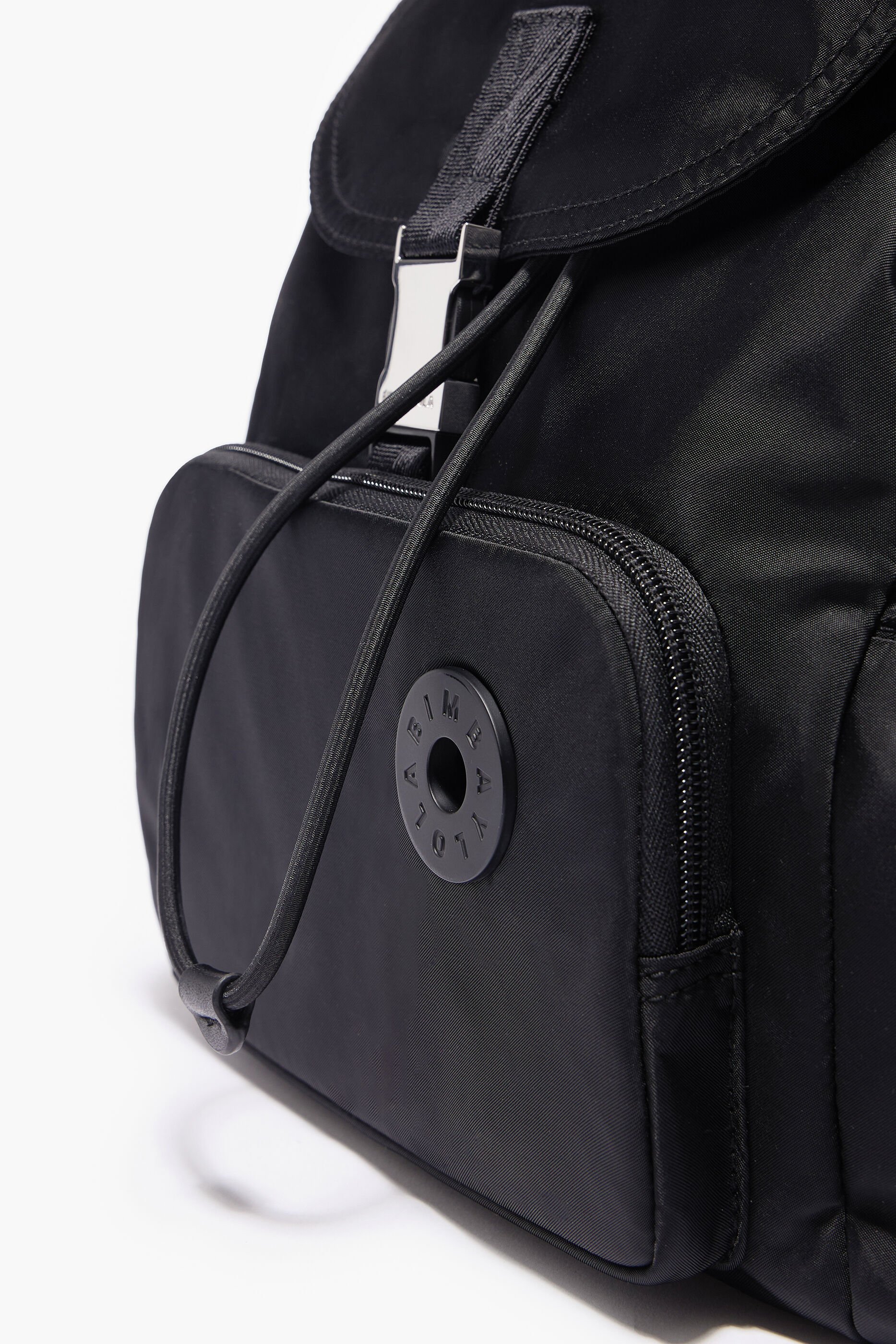 Mochila média de nylon preta