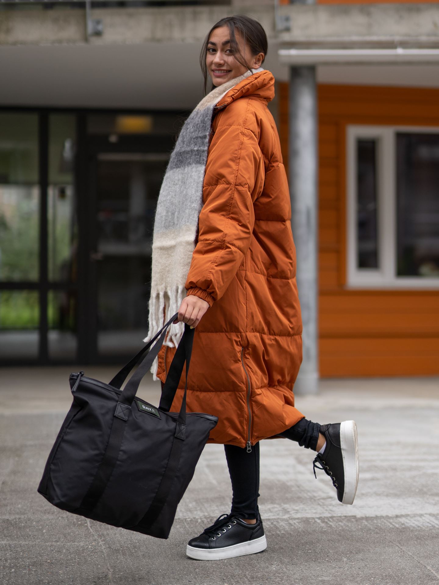 Bunala Down Jacket 2