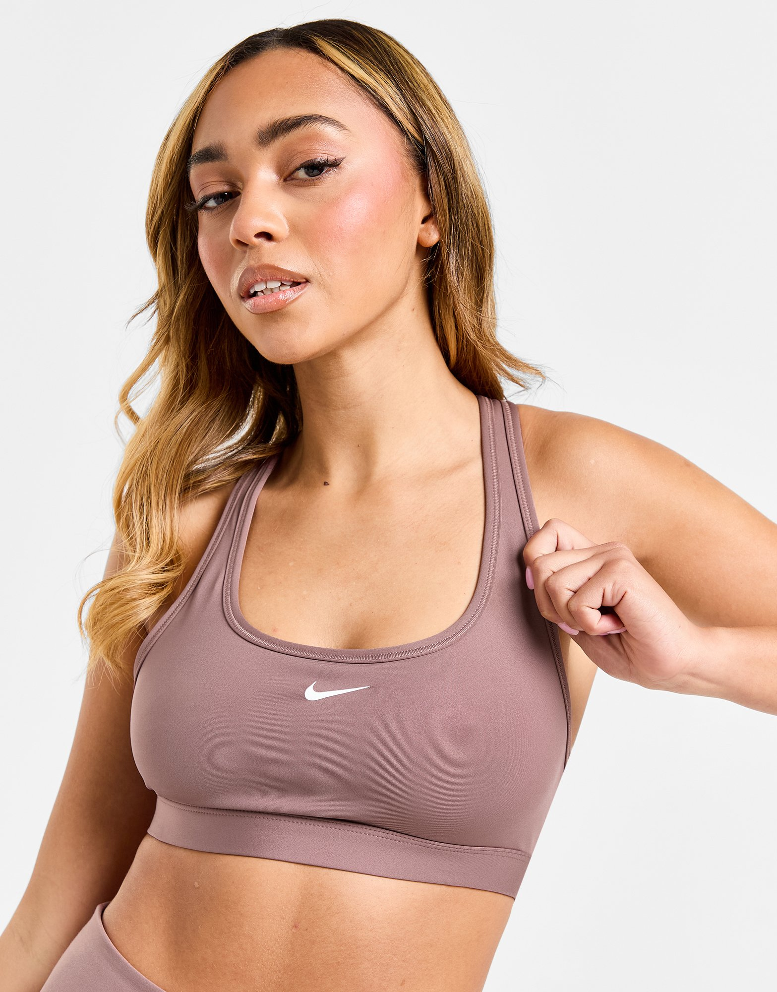 Nike Brassière Swoosh Femme