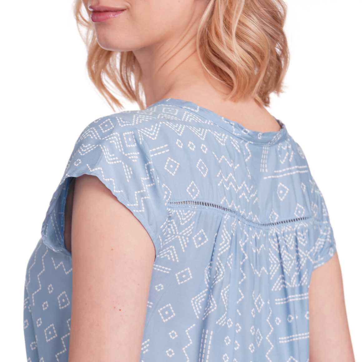 Gina Damen Bluse mit Allover-Muster hellblau / weiss