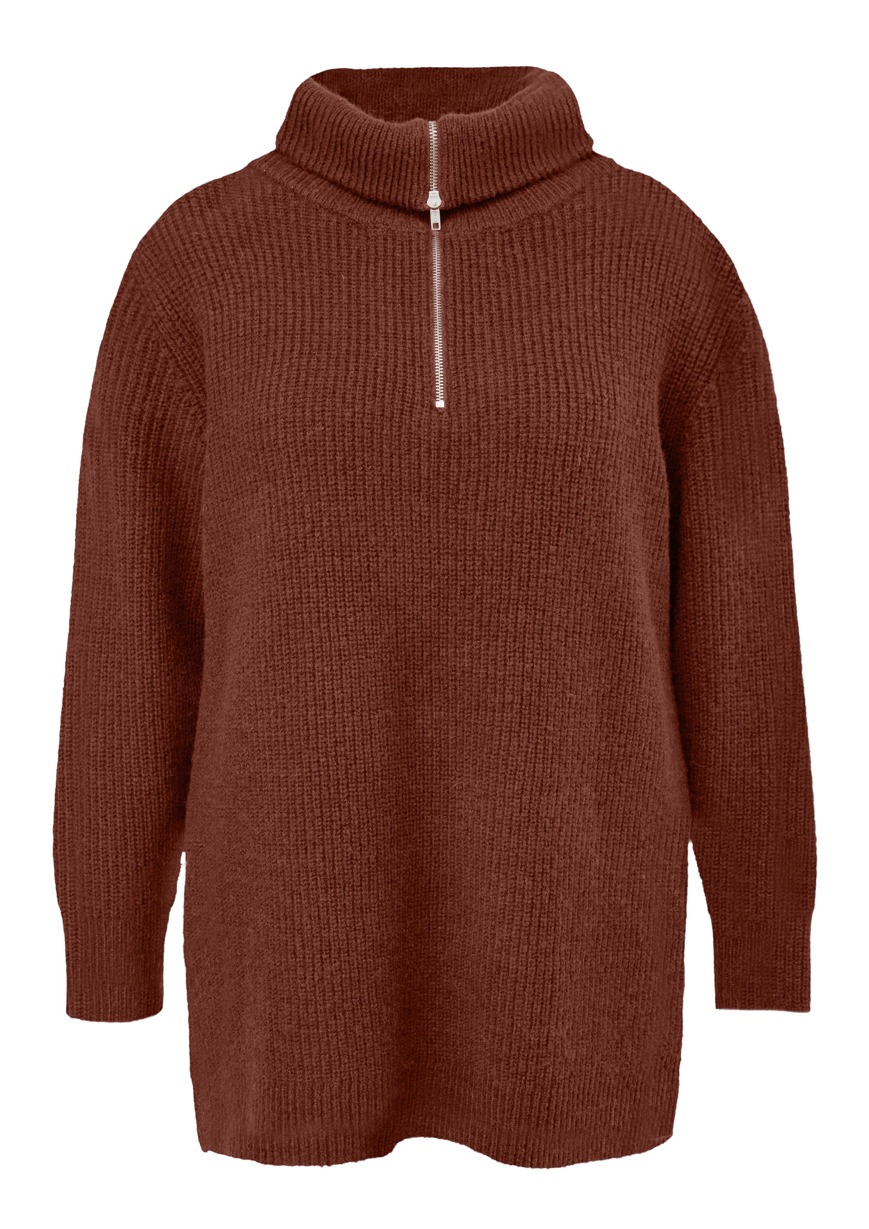 Kuscheliger Pullover mit Troyerkragen