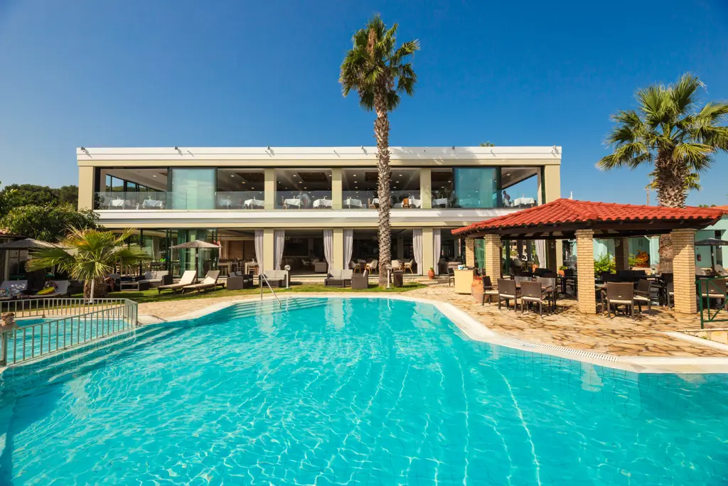 Fly & Go Robolla Beach SA Logies en ontbijt - Aparthotel
