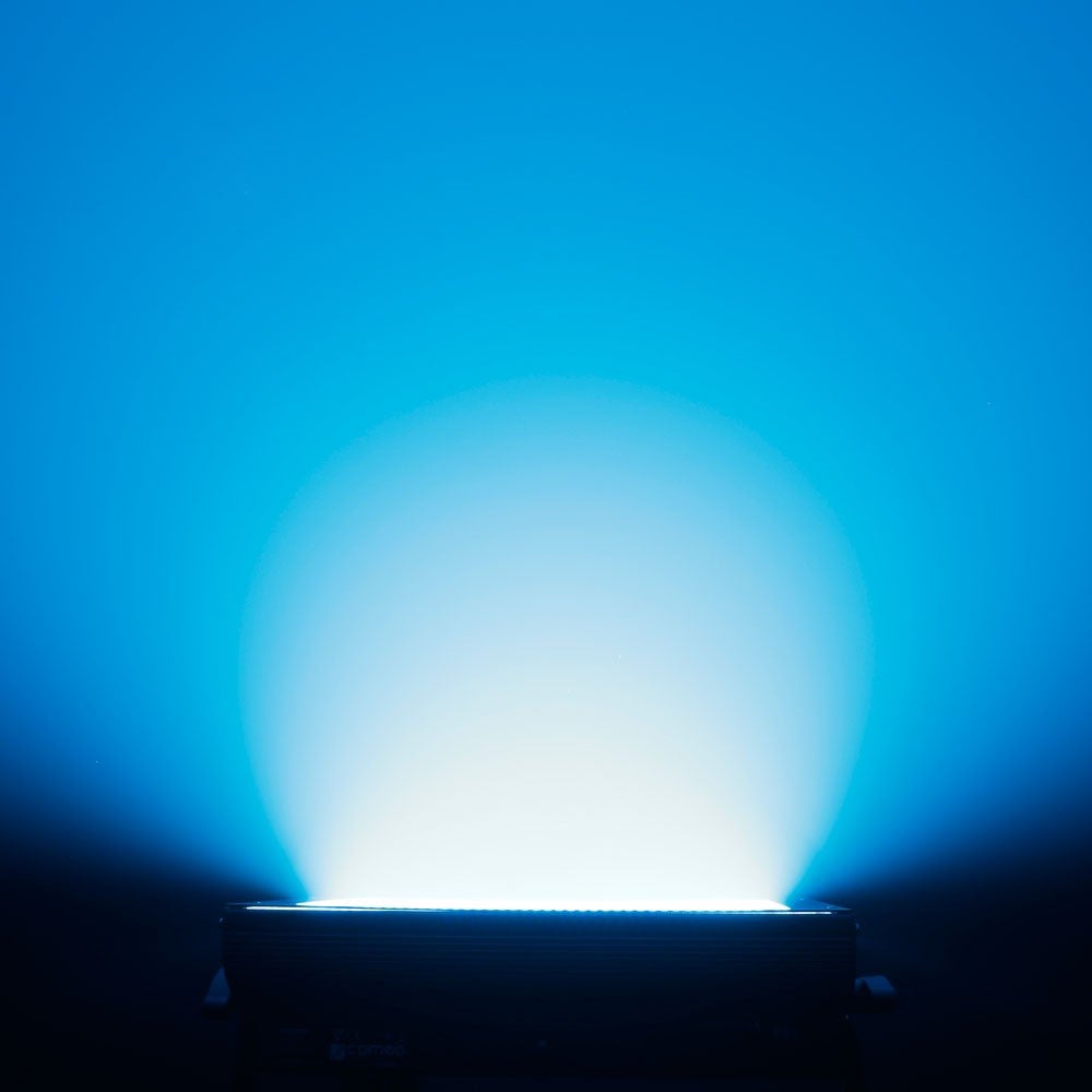 Cameo THUNDER WASH 600 RGB strobe / blinder / wash