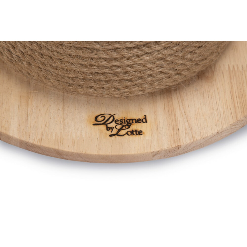 Designed by Lotte Krabbol Hout Wiggly29,5 cm