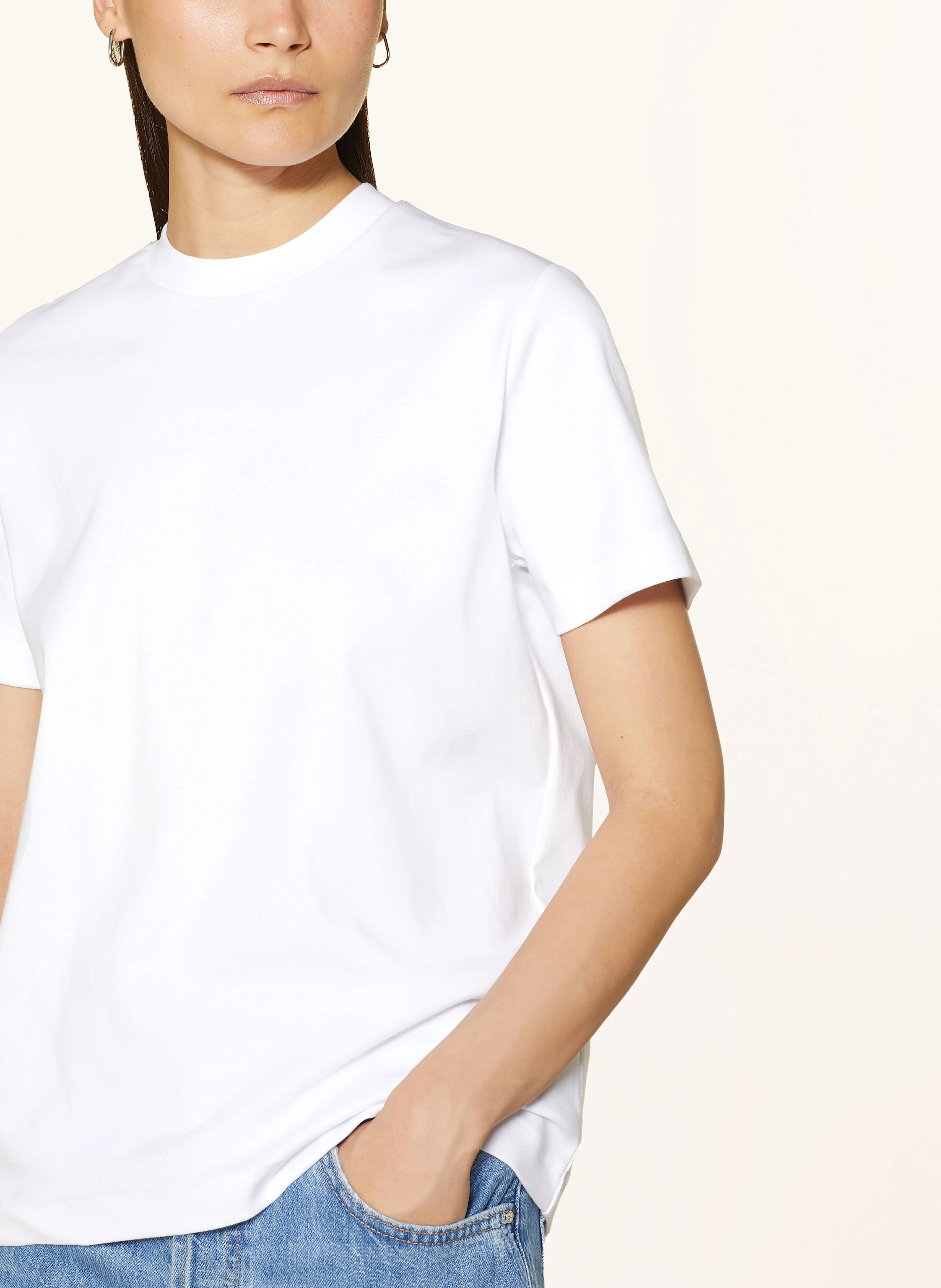 MRS & HUGS T-Shirt