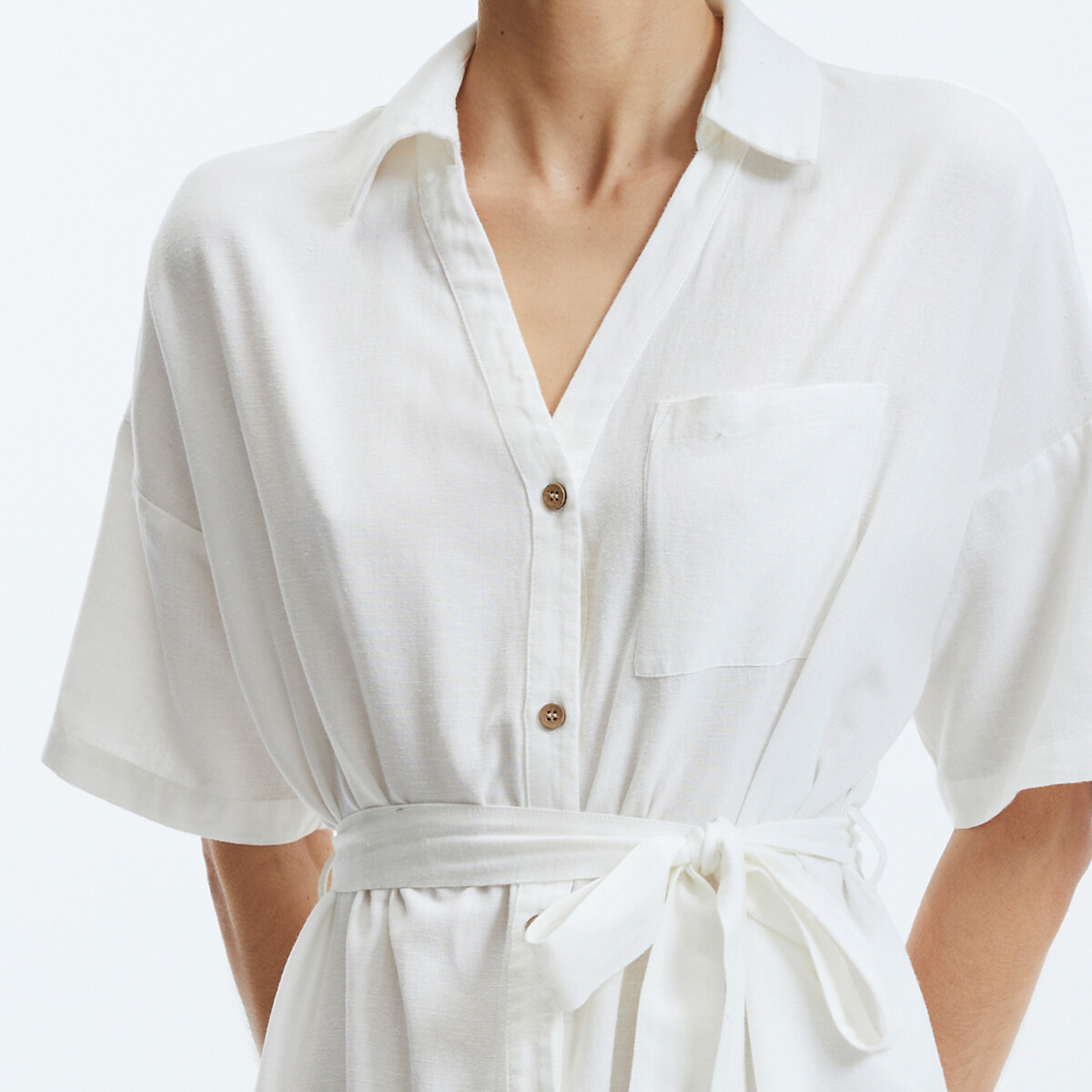 VERO MODA<br>Vestido camisa, gravata