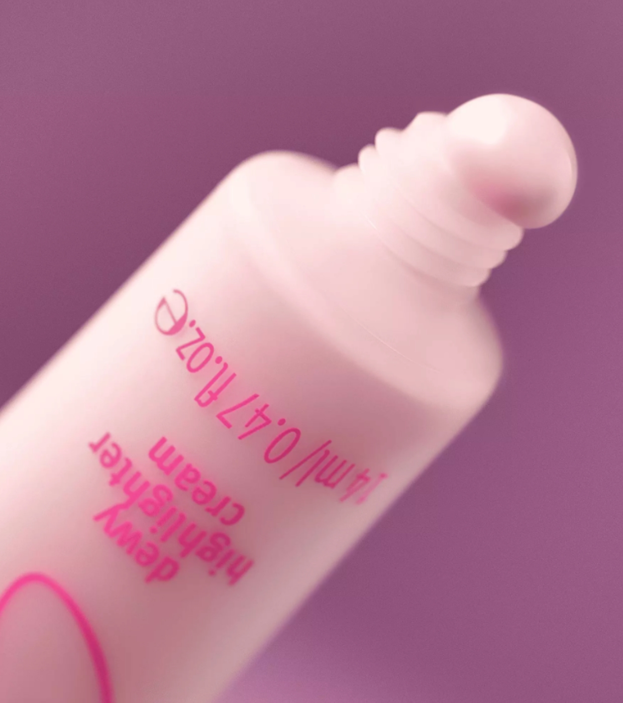 essence - *Crystal Crush* - Creme iluminador