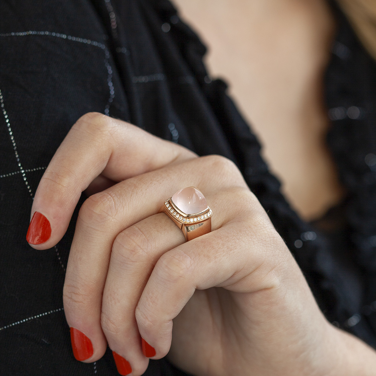 Bague d'occasion or 750 jaune diamants et quartz rose