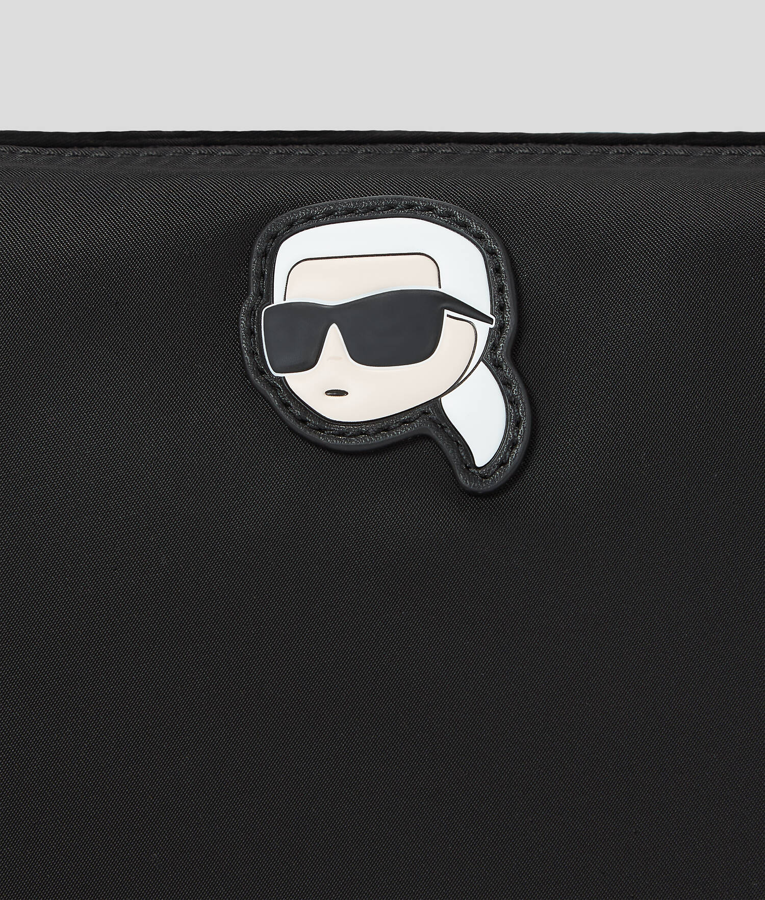 PETIT SAC DEMI-LUNE EN NYLON IKON - Noir