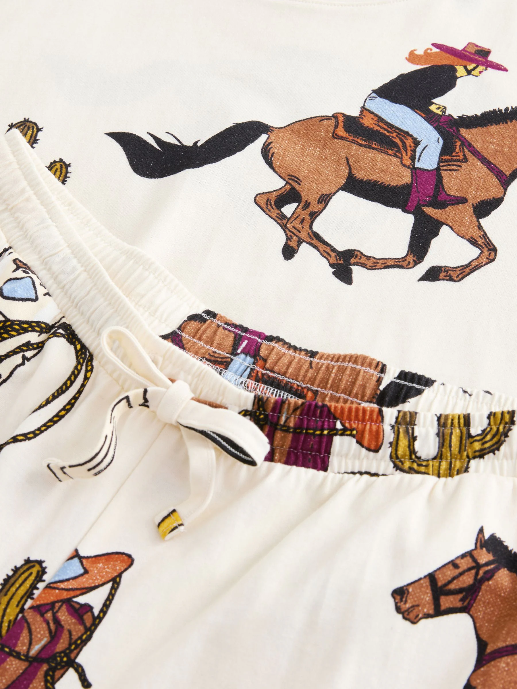 Ecru cowboylaarzen - Pyjama met lange mouwen