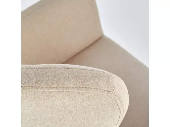 Fauteuil rembourré en tissu beige avec dossier haut et pieds en bois de caoutchouc WISH