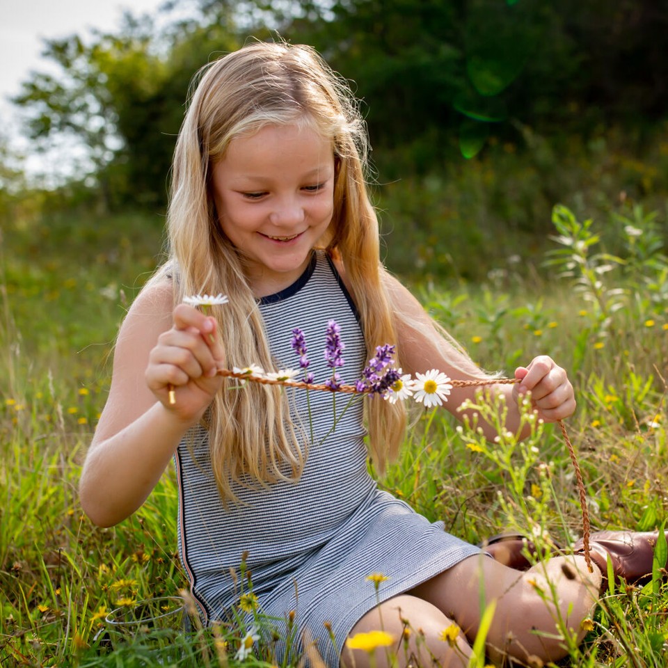 Huckleberry Make Your Own Fresh Flower Necklace (HB01)