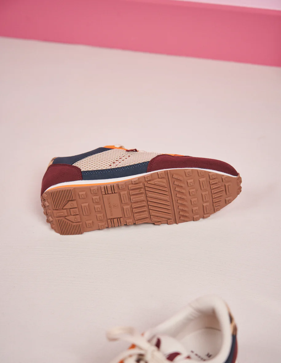 Baskets basses Gabrielle - Suède vegan et mesh bordeaux brique orange