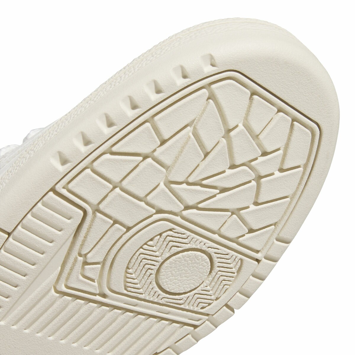 ADIDAS ROUPAS ESPORTIVAS<br>Tênis Rapid Court Low