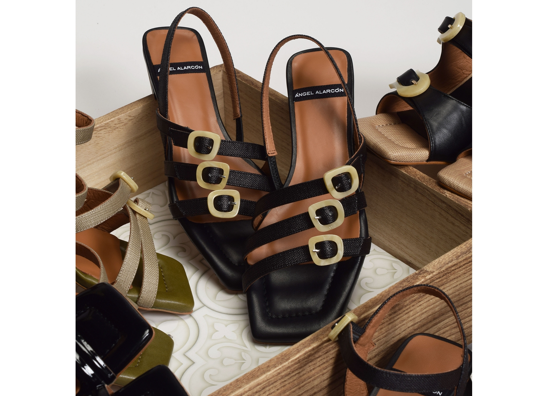 Amarie 24038 noir