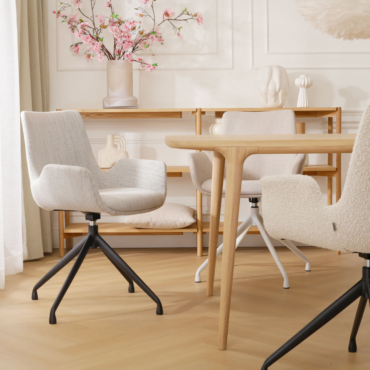 Eetkamerstoel Nola-Eef grijs beige gemêleerd draaibaar - wit