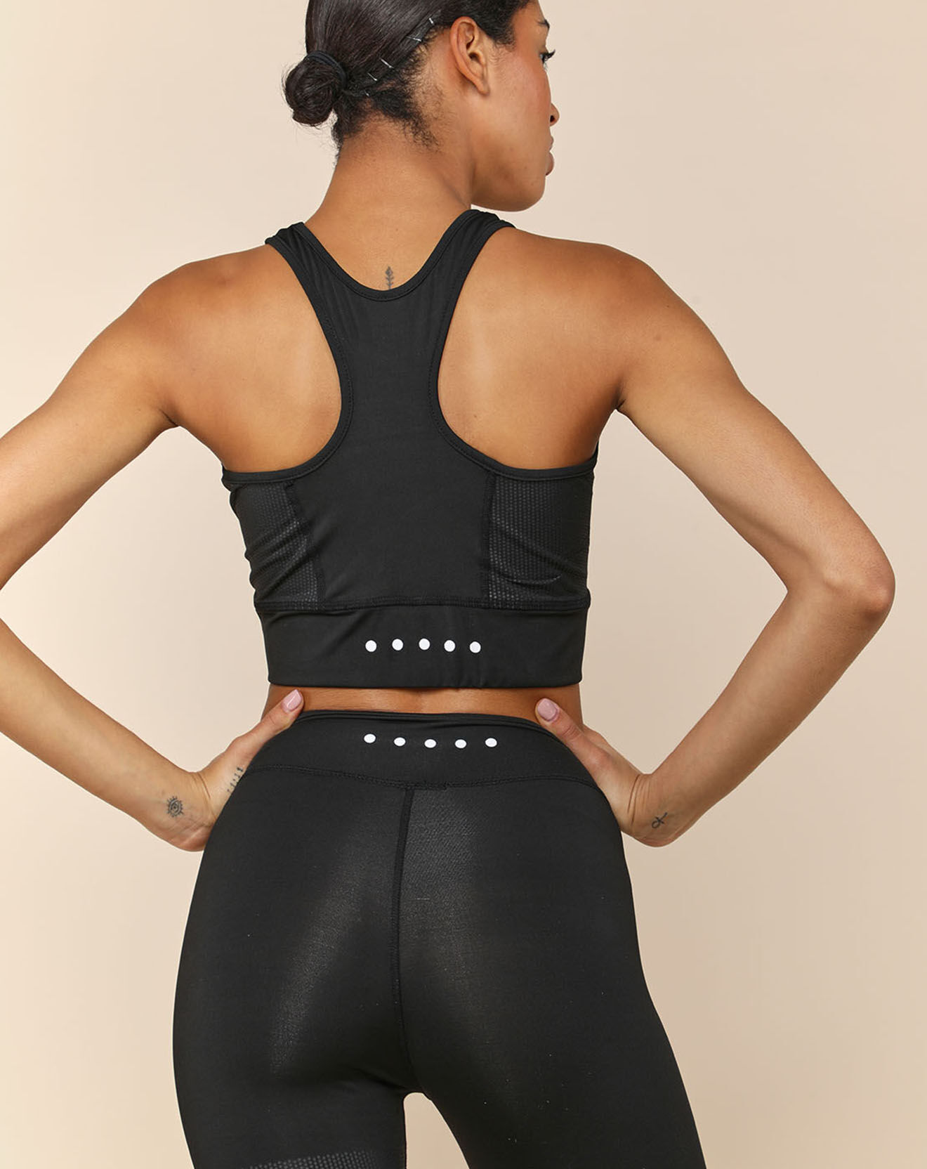 Onamaste Legging de training coupe compressive noir